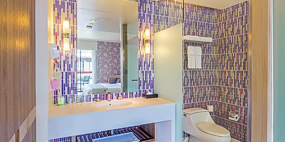 holiday inn express phuket