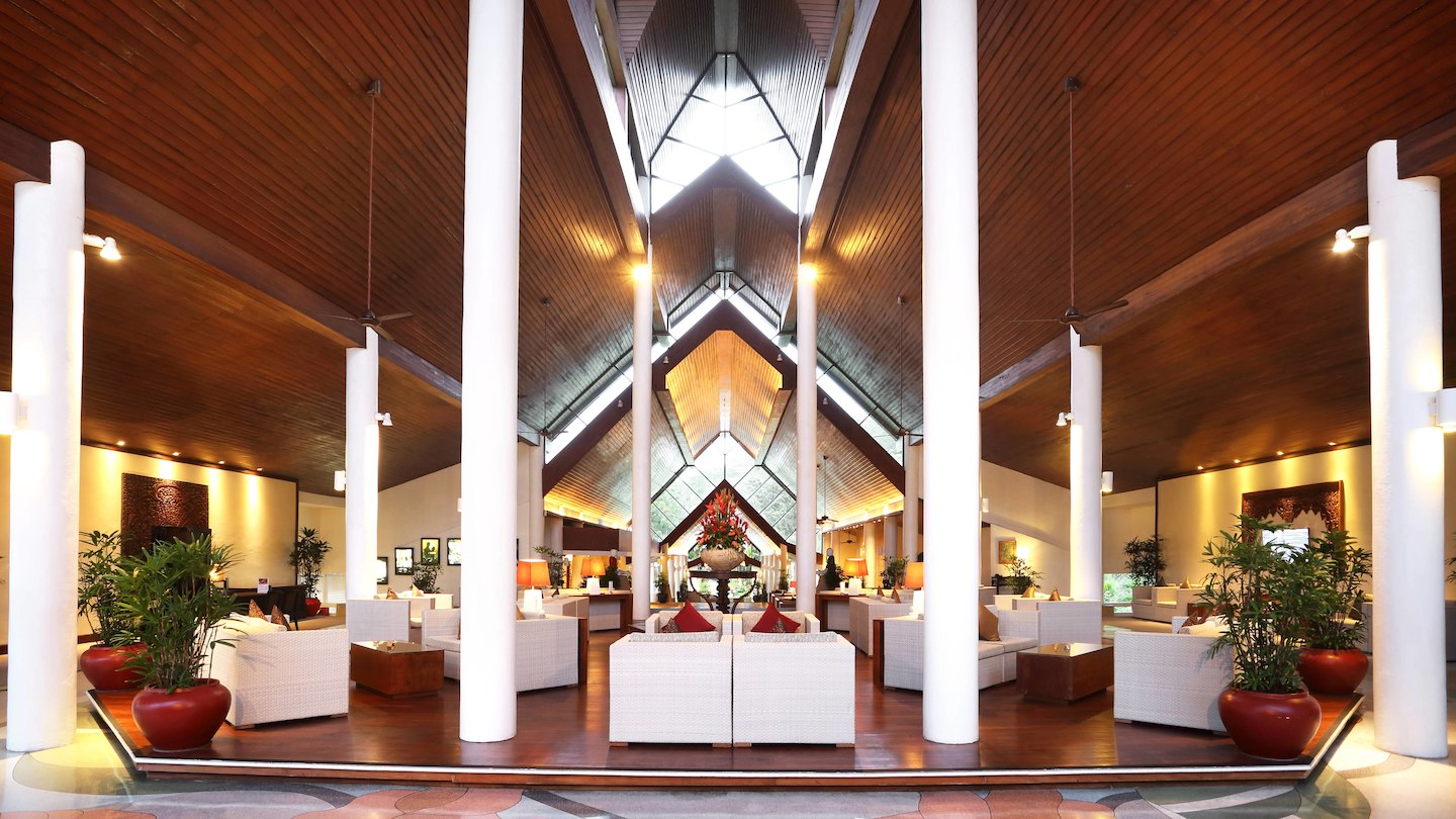 ติดตั้งโคมไฟโครงการ le méridien phuket