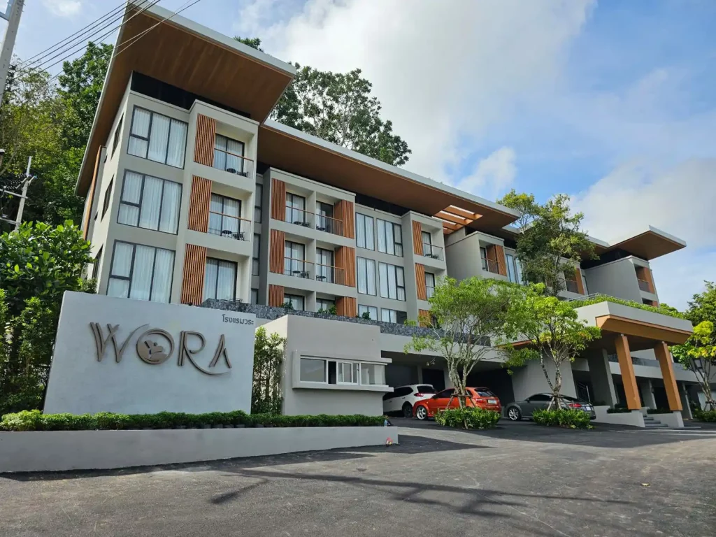 ผลงานออกแบบและติดตั้งโคมไฟโครงการ wora hotel phuket