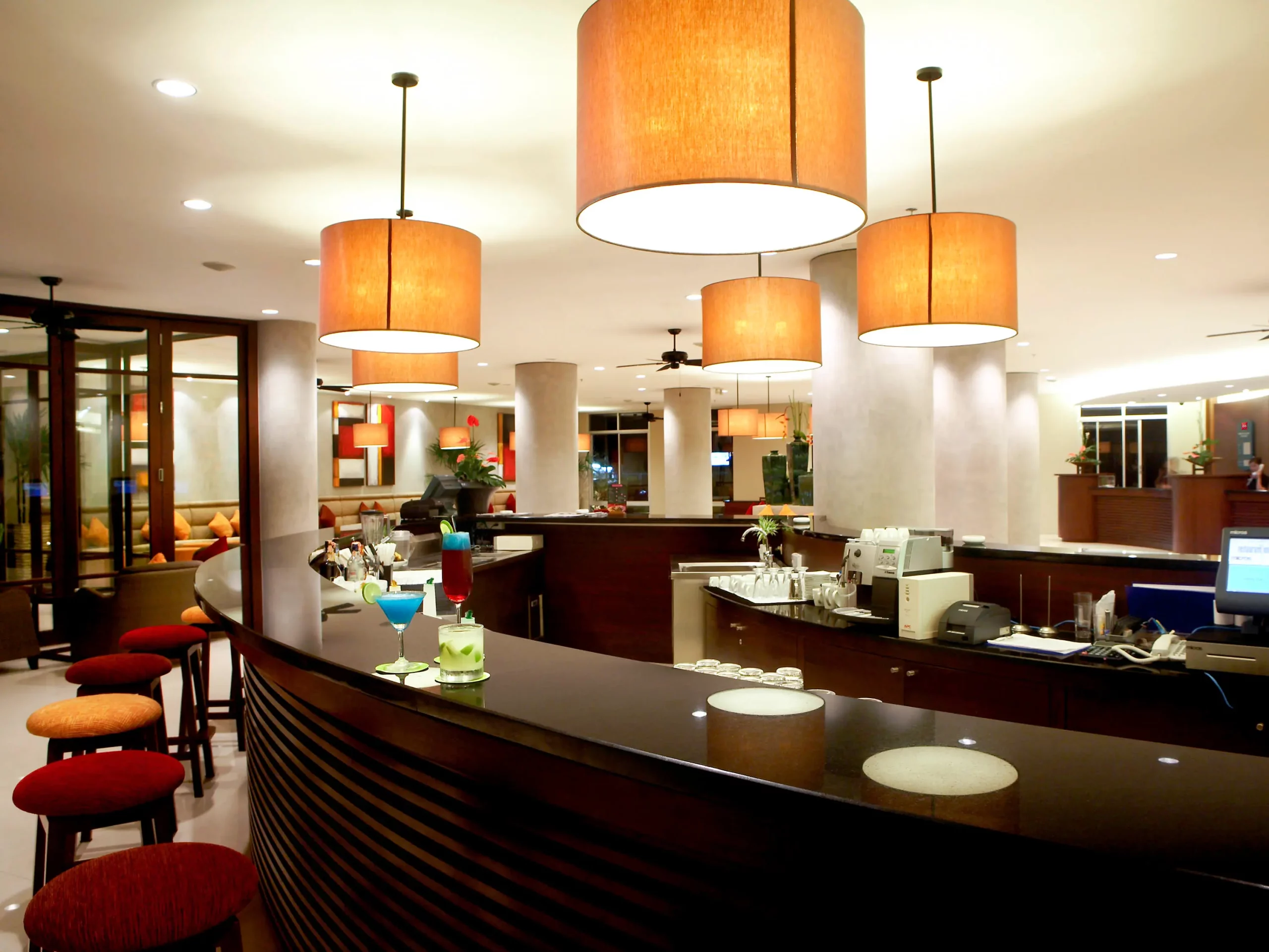 ผลงานออกแบบและติดตั้งโคมไฟโครงการ hotel ibis phuket patong